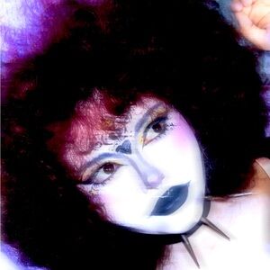 Meet your Poshers, Katy + John!